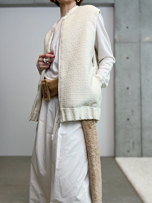 egg zip vest